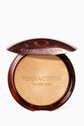 Guerlain 01 Warm Gold Luminizer Shimmering Powder, 7g